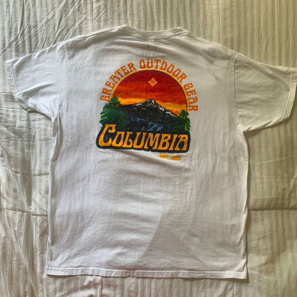 Men’s XL Columbia T-Shirt